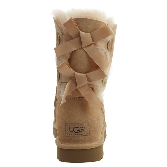 Brand New UGG Bailey Bow II Boots - Picture 3 of 6